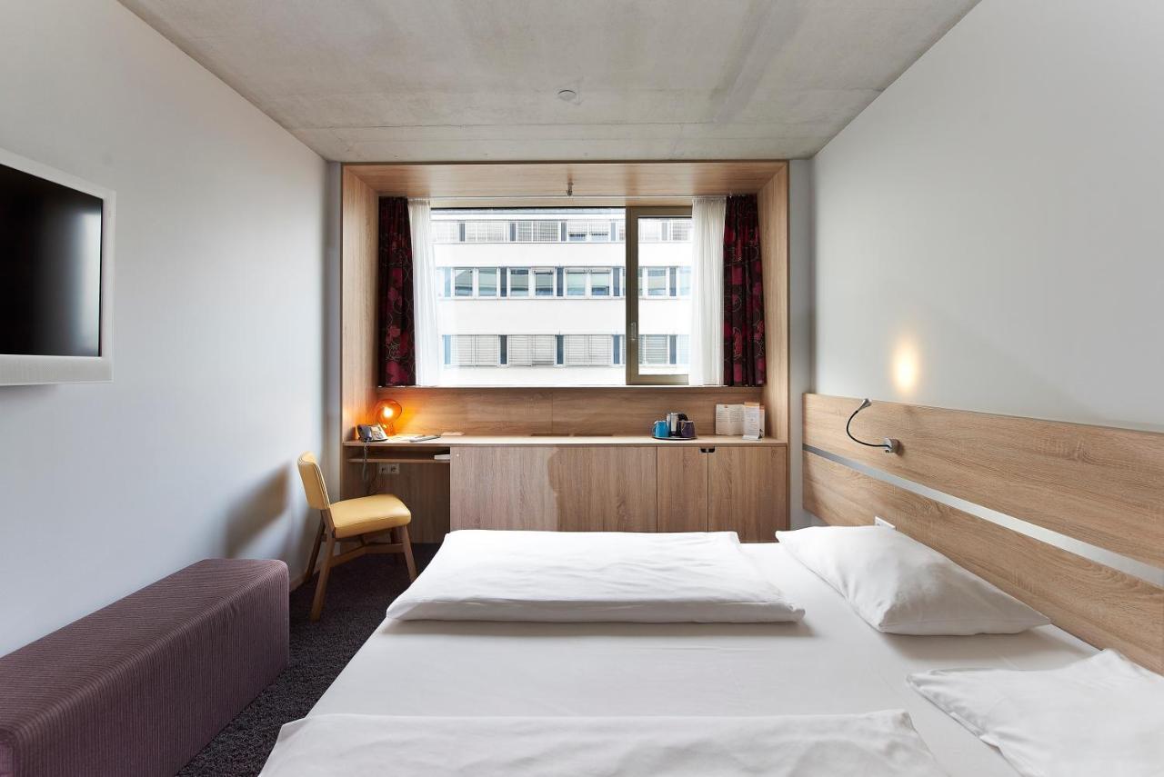 Simm'S Hotel - Cityhotel Next To Metro U3 Viena Exterior foto