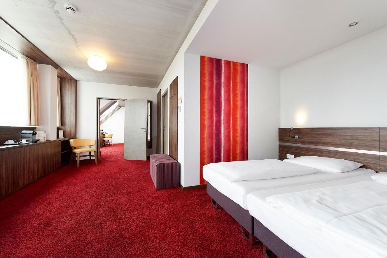 Simm'S Hotel - Cityhotel Next To Metro U3 Viena Exterior foto