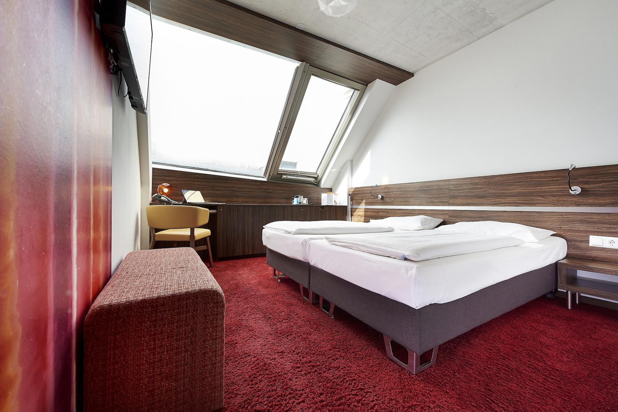 Simm'S Hotel - Cityhotel Next To Metro U3 Viena Exterior foto