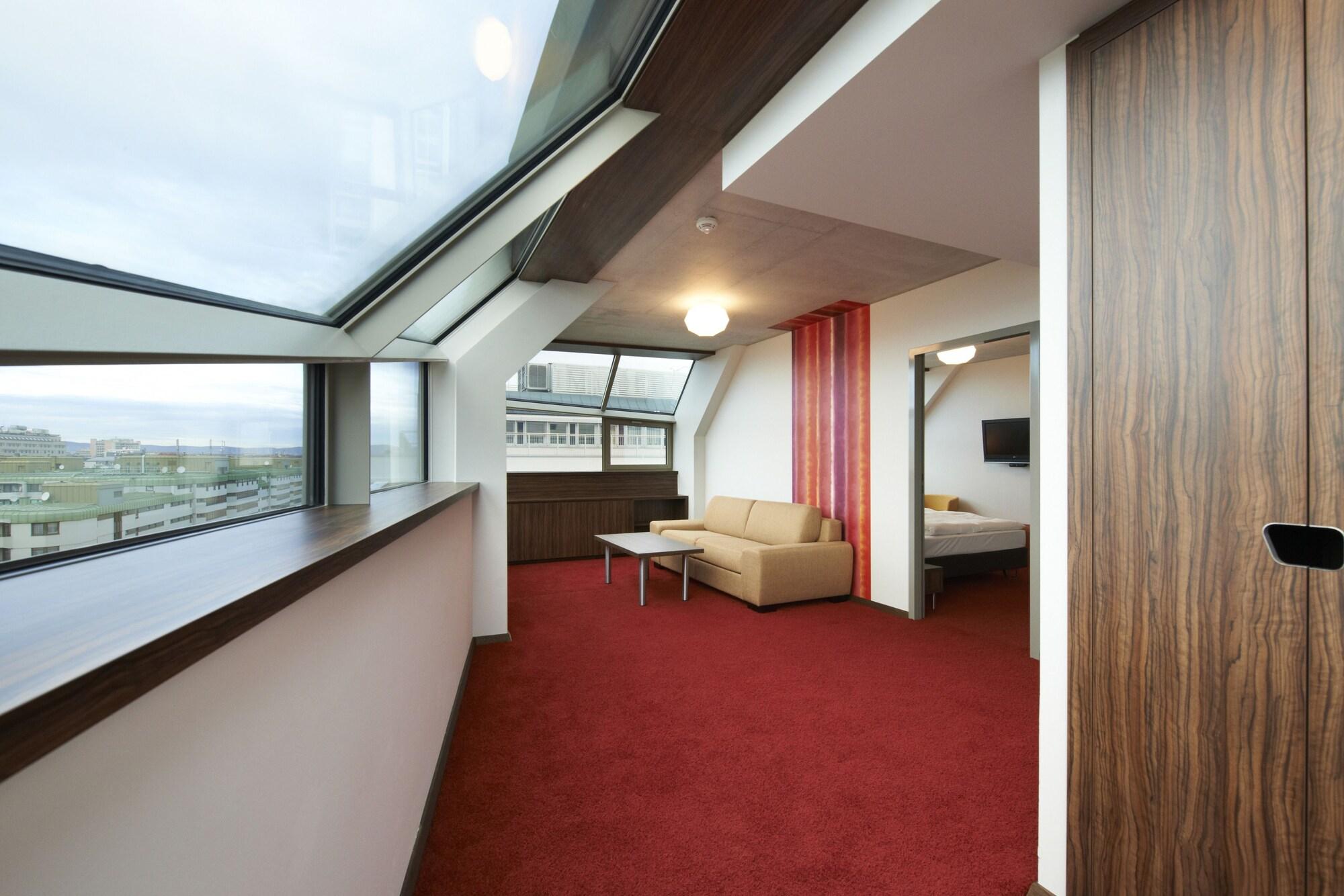 Simm'S Hotel - Cityhotel Next To Metro U3 Viena Exterior foto