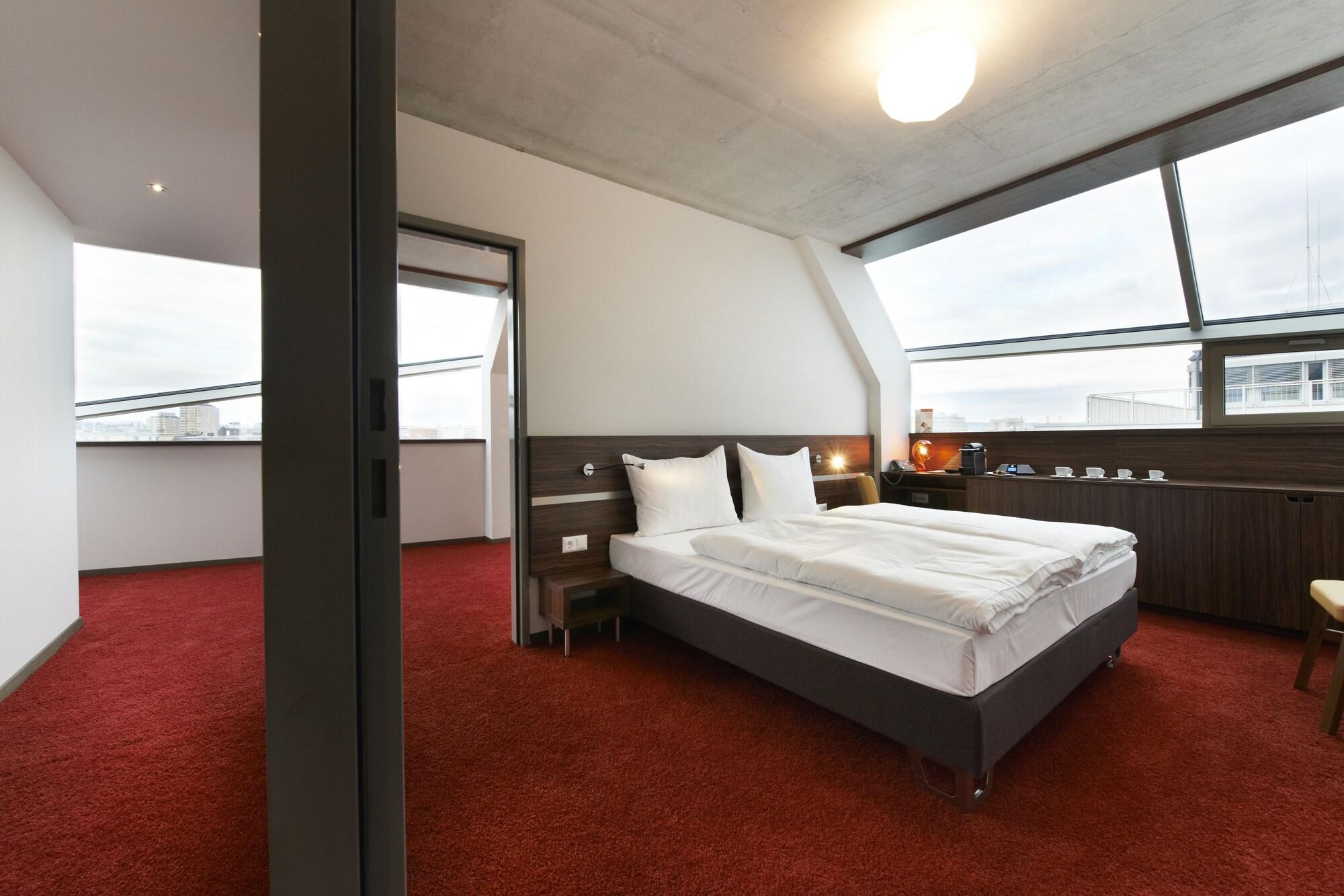 Simm'S Hotel - Cityhotel Next To Metro U3 Viena Exterior foto